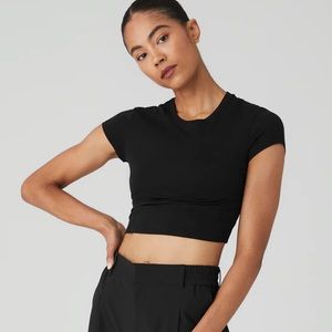 Alosoft Crop Finesse Short Sleeve